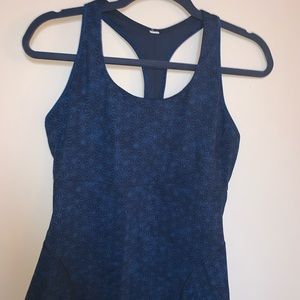 Lululemon racer back top with built in bra